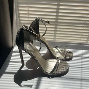 Stuart Weitzman Nudist Heels, size 9